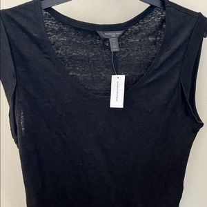 Super cute and never worn!